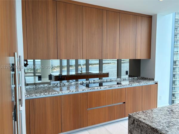 175 SE 25th Rd #901, Miami, Florida 33129, image 3