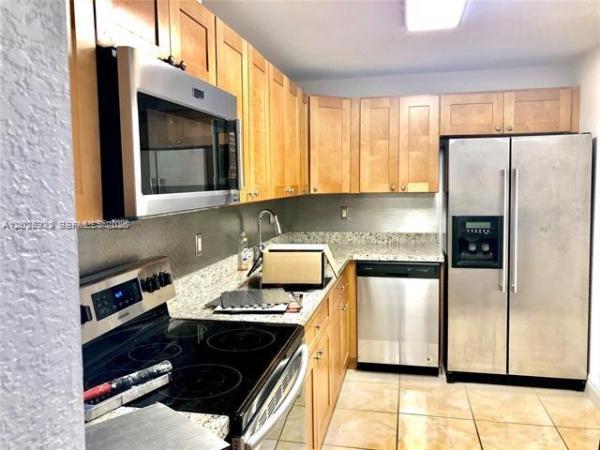 Bayview Palms, 1800 Sans Souci Blvd #305, North Miami, Florida 33181, image 1