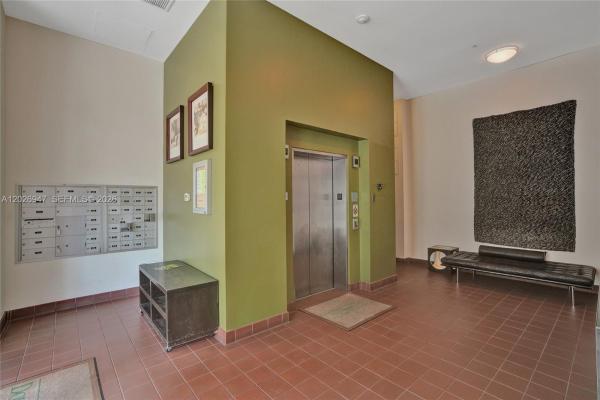 7275 SW 90th St #C410, Unincorporated Dade County, Florida 33156, image 1