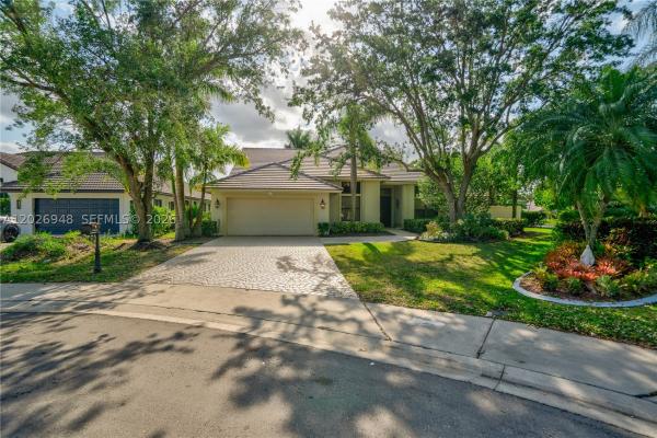 Tequesta At Country Isles, 1087 Deerwood Ln, Weston, Florida 33326, image 1