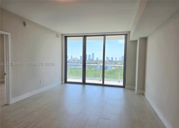 The Harbour South Tower, 16385 Biscayne Blvd #1019, North Miami Beach, Florida 33160, image 1