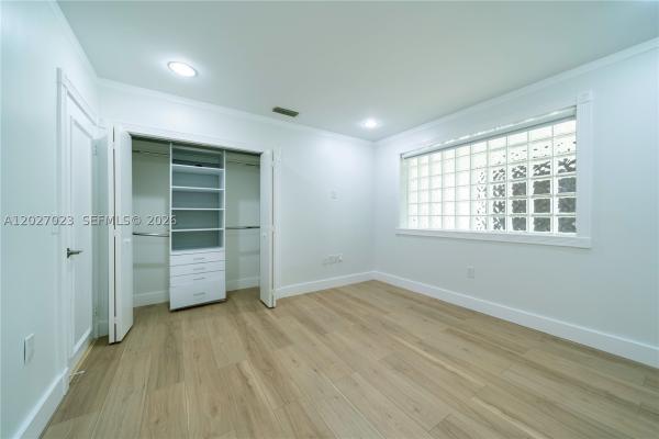 Bay Harbor Islands Residential, 9835 W Broadview Dr, Bay Harbor Islands, Florida 33154, image 1