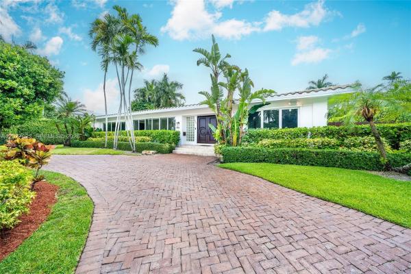 Bay Harbor Islands Residential, 9835 W Broadview Dr, Bay Harbor Islands, Florida 33154, image 1