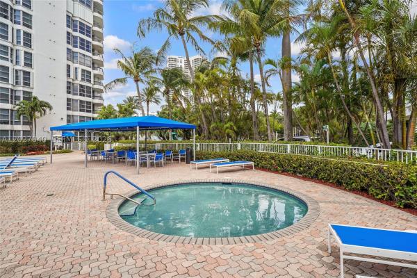 Mystic Pointe Tower 300, 3600 Mystic Pointe Dr #812, Aventura, Florida 33180, image 3