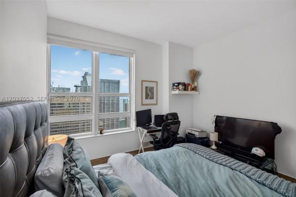 The Plaza On Brickell East, 950 Brickell Bay Dr #4504, Miami, Florida 33131, image 3