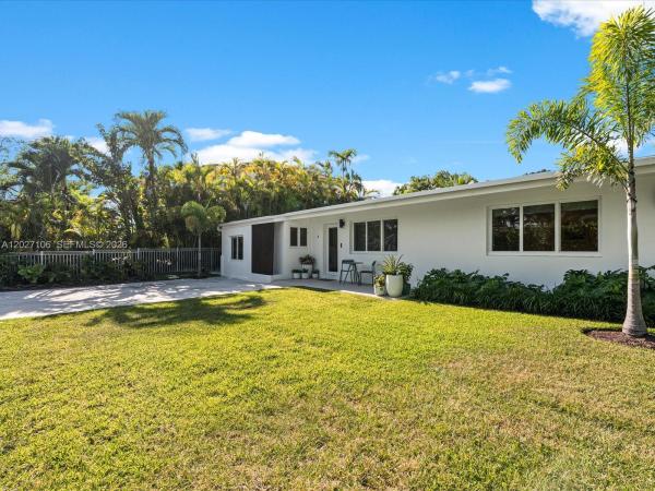 Keystone Point, 1945 Alamanda Dr, North Miami, Florida 33181, image 1