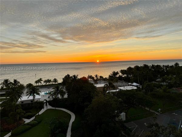 Sands Of Key Biscayne, 607 Ocean Dr #9K, Key Biscayne, Florida 33149, image 2