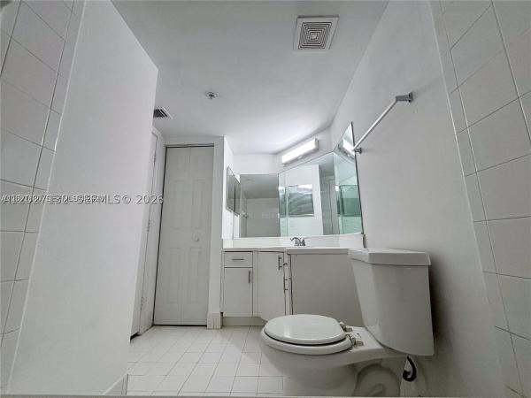 Devonaire At Pembroke Pines, 655 SW 111th Way #201, Pembroke Pines, Florida 33025, image 3