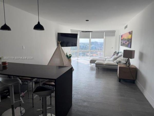 Bonavista, 3375 N Country Club Dr #1409, Aventura, Florida 33180, image 3