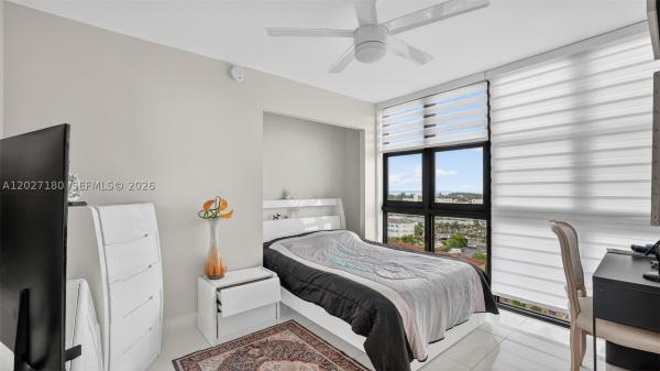 Avant Garde, 2017 S Ocean Dr #1104, Hallandale Beach, Florida 33009, image 2