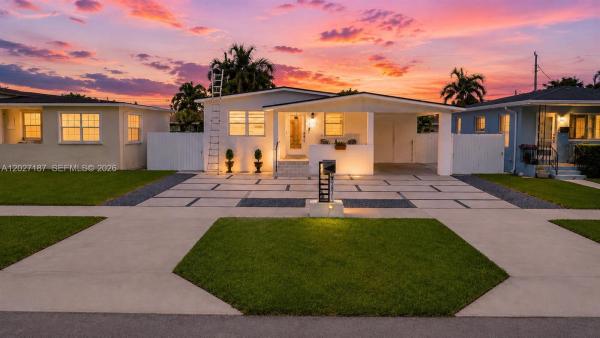 6748 SW 38th St, Unincorporated Dade County, Florida 33155, image 1