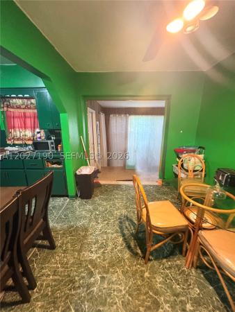1100 NW 110th St, Unincorporated Dade County, Florida 33168, image 2