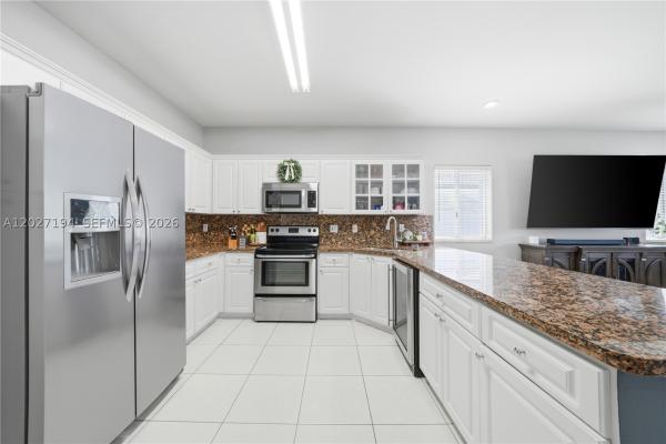 8883 NW 176th St, Hialeah, Florida 33018, image 1