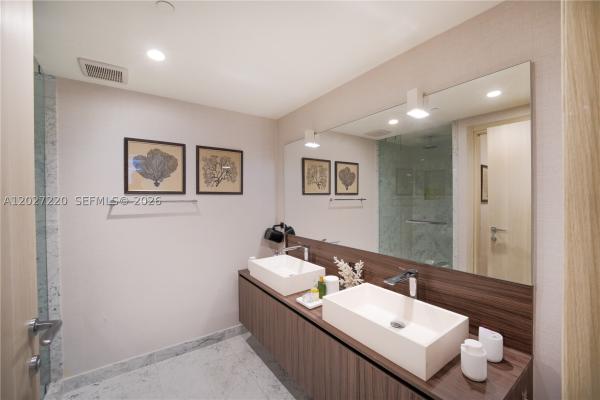 Brickell Flatiron, 1000 Brickell Plz #3705, Miami, Florida 33131, image 1