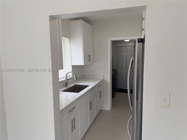 1185 NW 100th St, Unincorporated Dade County, Florida 33150, image 2