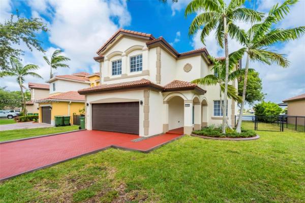 Ventanas At Homestead, 156 SE 22nd Ter, Homestead, Florida 33033, image 1