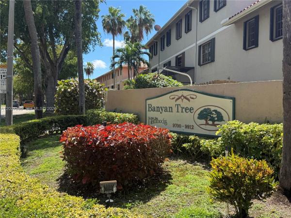 9716 Hammocks Blvd #101, Unincorporated Dade County, Florida 33196, image 1