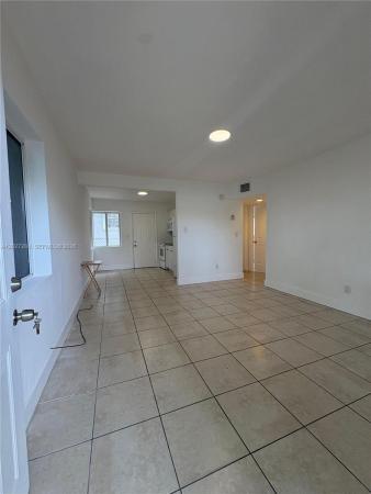 1130 NW 76th St #1130, Unincorporated Dade County, Florida 33150, image 1