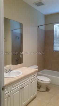 Lake Ridge, 1236 NE 14th Ave, Fort Lauderdale, Florida 33304, image 1