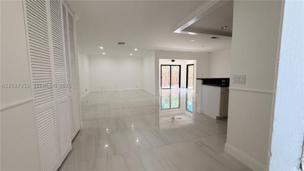 36 Chestnut Cir, #36, Cooper City, Florida 33026, image 3