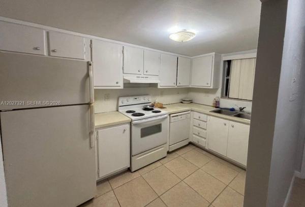 9373 Fontainebleau Blvd #K232, Unincorporated Dade County, Florida 33172, image 1