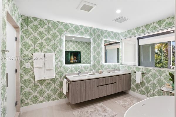 Nautilus, 4354 Alton Rd, Miami Beach, Florida 33140, image 2