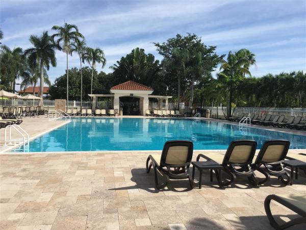 Doral Cove, 10253 NW 51st Ter, Doral, Florida 33178, image 2