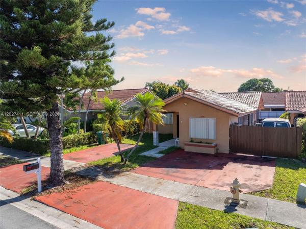 10724 SW 145th Ave, Unincorporated Dade County, Florida 33186, image 1