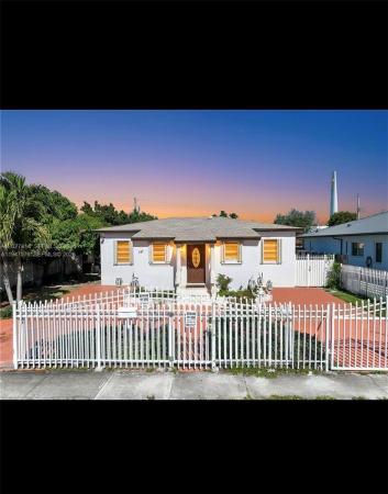 151 W 44th St #1, Hialeah, Florida 33012, image 1