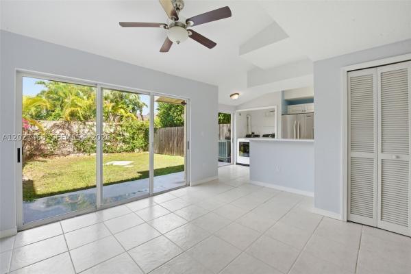 10180 SW 88th St #403, Unincorporated Dade County, Florida 33176, image 3