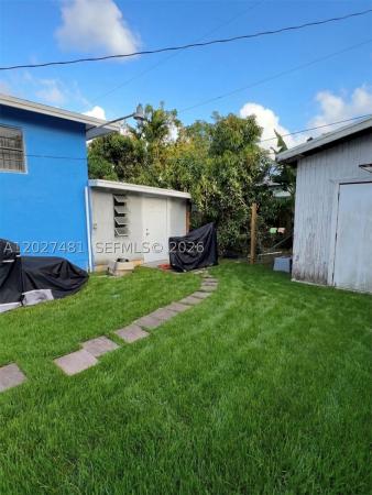 1300 NE 203rd St, Unincorporated Dade County, Florida 33179, image 1