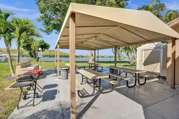 Waters Edge Towers, 4550 NW 18th Ave #306, Deerfield Beach, Florida 33064, image 1