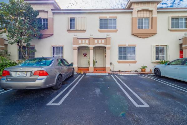 8360 NW 10th St #3C, Miami, Florida 33126, image 1