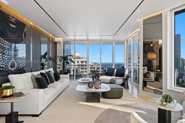 Carbonell, 901 Brickell Key Blvd #3304, Miami, Florida 33131, image 3