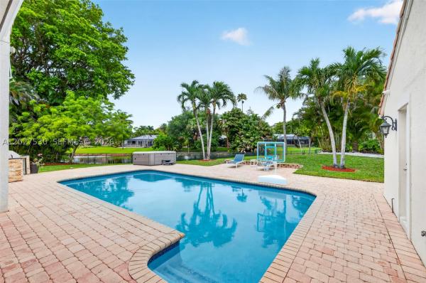Cypress Run, 1860 NW 107th Ter, Coral Springs, Florida 33071, image 2