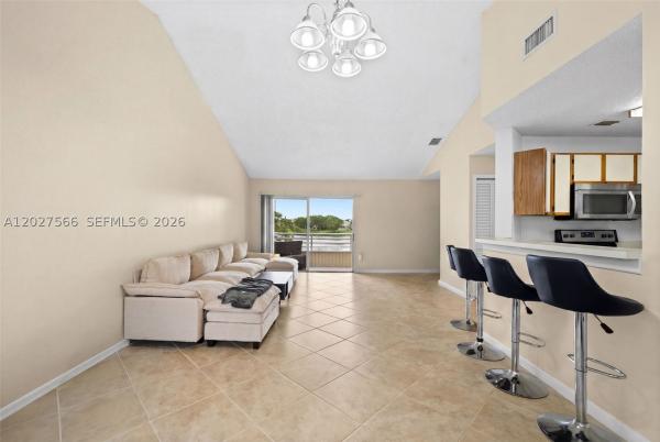 Summer Lake At Three Lakes, 3405 NW 44th St #205, Oakland Park, Florida 33309, image 2