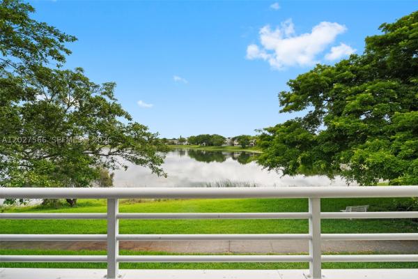 Summer Lake At Three Lakes, 3405 NW 44th St #205, Oakland Park, Florida 33309, image 3