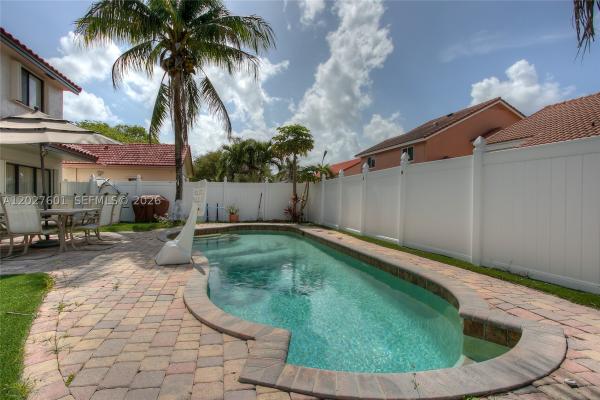 Mayfair At Jacaranda, 9521 NW 18th Mnr, Plantation, Florida 33322, image 3