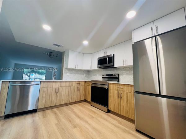 Antigua Village, 2402 Antigua Cir #H1, Coconut Creek, Florida 33066, image 1