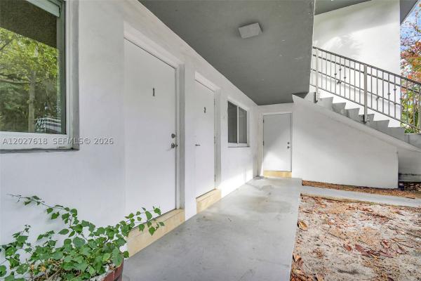 407 SE 9th Ct #1-4, Hallandale Beach, Florida 33009, image 2