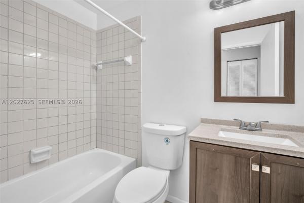 767 NW 104th Ave #203, Pembroke Pines, Florida 33026, image 3