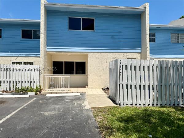 22317 SW 103rd Ave, Cutler Bay, Florida 33190, image 3