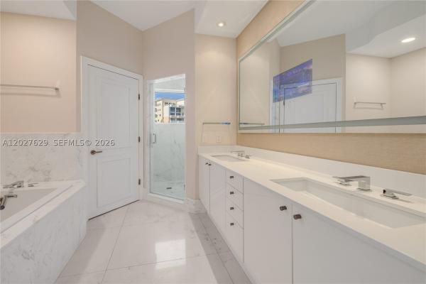 Ocean Tower, 799 Crandon Blvd #PH-8, Key Biscayne, Florida 33149, image 1