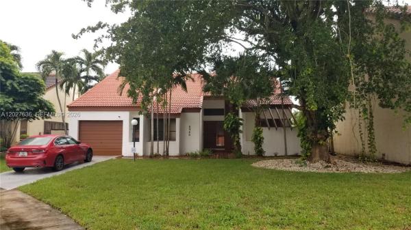 8946 SW 150th Court Cir E, Unincorporated Dade County, Florida 33196, image 1