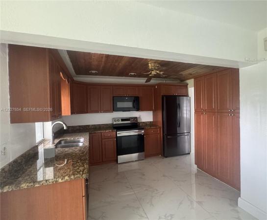 Andover, 20600 NW 2nd Ct, Miami Gardens, Florida 33169, image 2