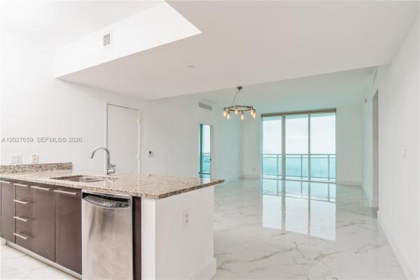 The Plaza On Brickell West, 951 Brickell Ave #3706, Miami, Florida 33131, image 2