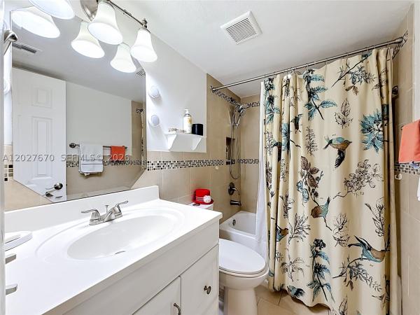 9350 Fontainebleau Blvd #101, Unincorporated Dade County, Florida 33172, image 1