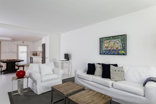 Galen Drive West, 200 Galen Dr #104, Key Biscayne, Florida 33149, image 2