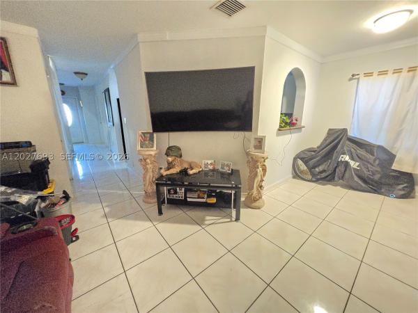 7255 NW 173rd Dr #801-8, Hialeah, Florida 33015, image 1