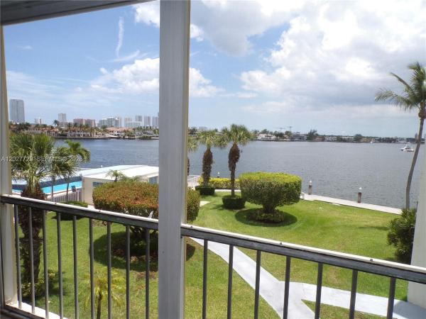 Point East, 3010 Marcos Dr #R-314, Aventura, Florida 33160, image 1